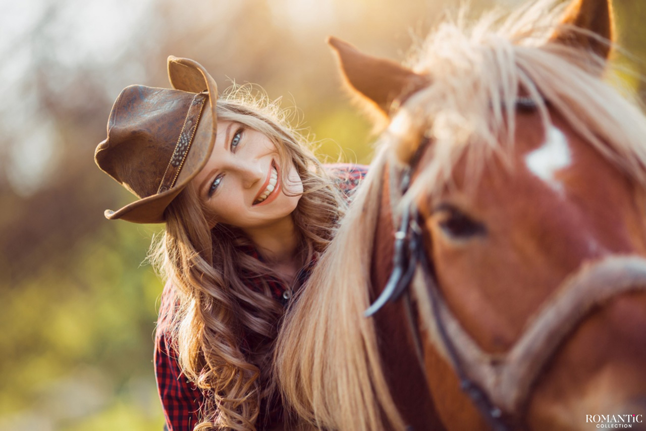 Прогулка на лошадях: сюрприз для девушки
