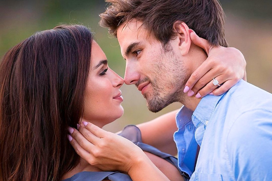 10 способов узнать, что партнер вас действительно любит