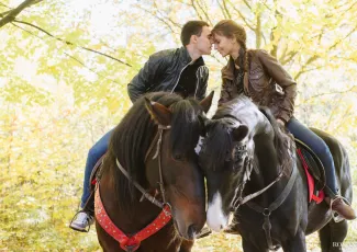 Романтическая конная прогулка Романтическая конная прогулка