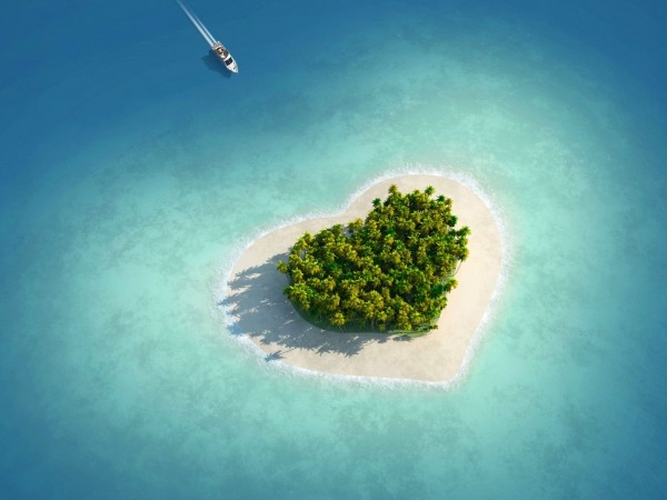 Обои о любви: Остров в форме сердца