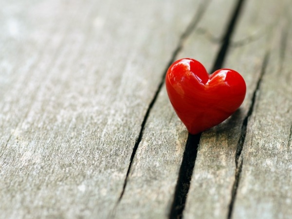 Обои о любви: Красное сердечко